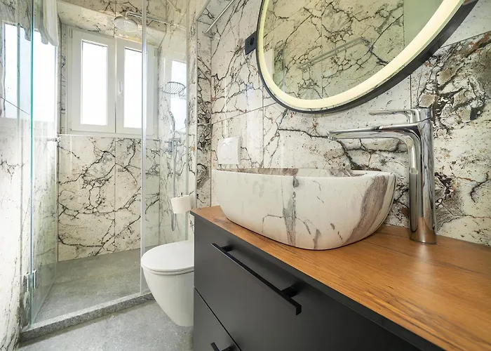 Penzion Deluxe Double In Castellum Besca 4*