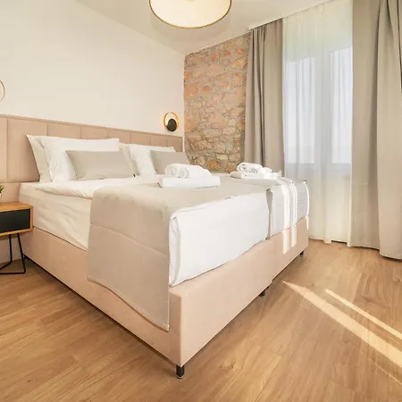 Deluxe Double In Castellum Besca Gasthof Baška