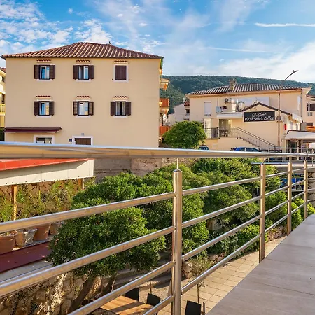 Gasthof Deluxe Double In Castellum Besca