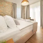 Deluxe Double In Castellum Besca Pensiune Baška