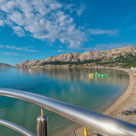 Penzion Deluxe Double In Castellum Besca