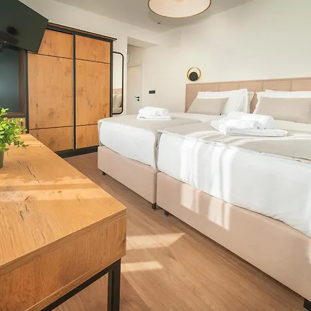 Deluxe Double In Castellum Besca Penzion 4*